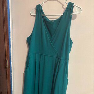 Eddie Bauer Womens Sleeveless V- Neck Tank Dress Size XL Green Outdoor Stretch